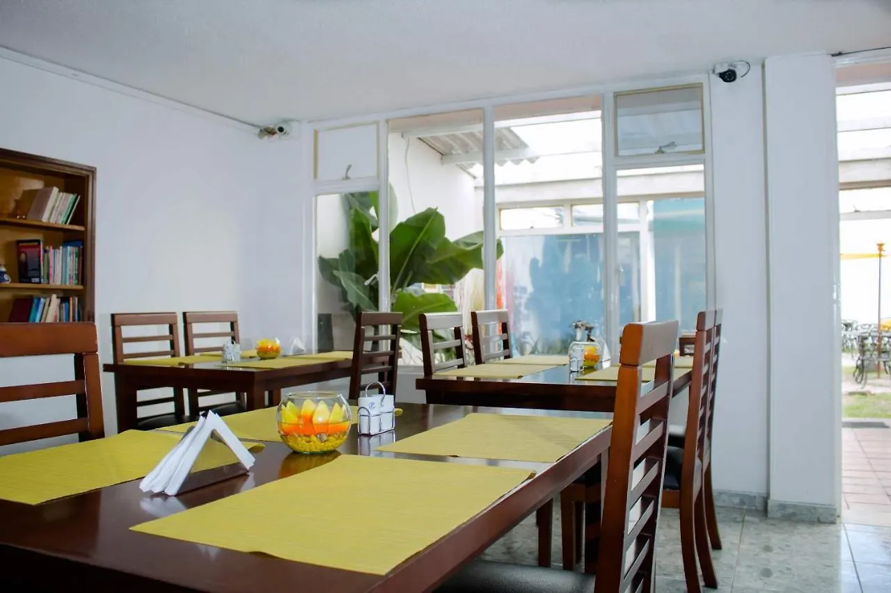 Hotel Normandia Gold بوغوتا